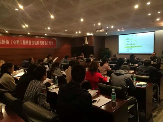 张涛.jpg 张涛.jpg