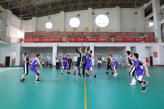 篮球赛.jpg 篮球赛.jpg